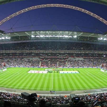 Euro Hotel Wembley エクステリア 写真