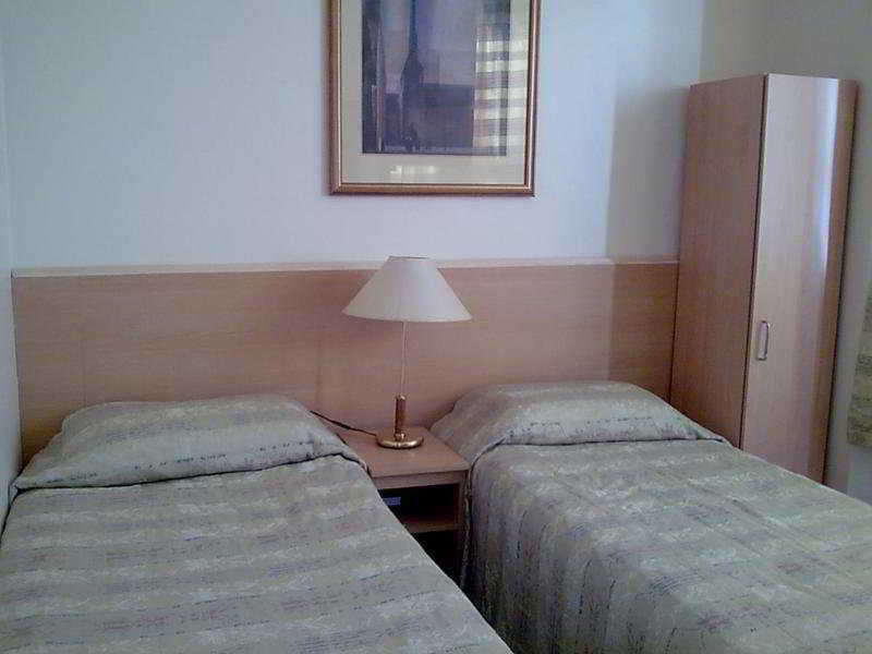 Euro Hotel Wembley エクステリア 写真