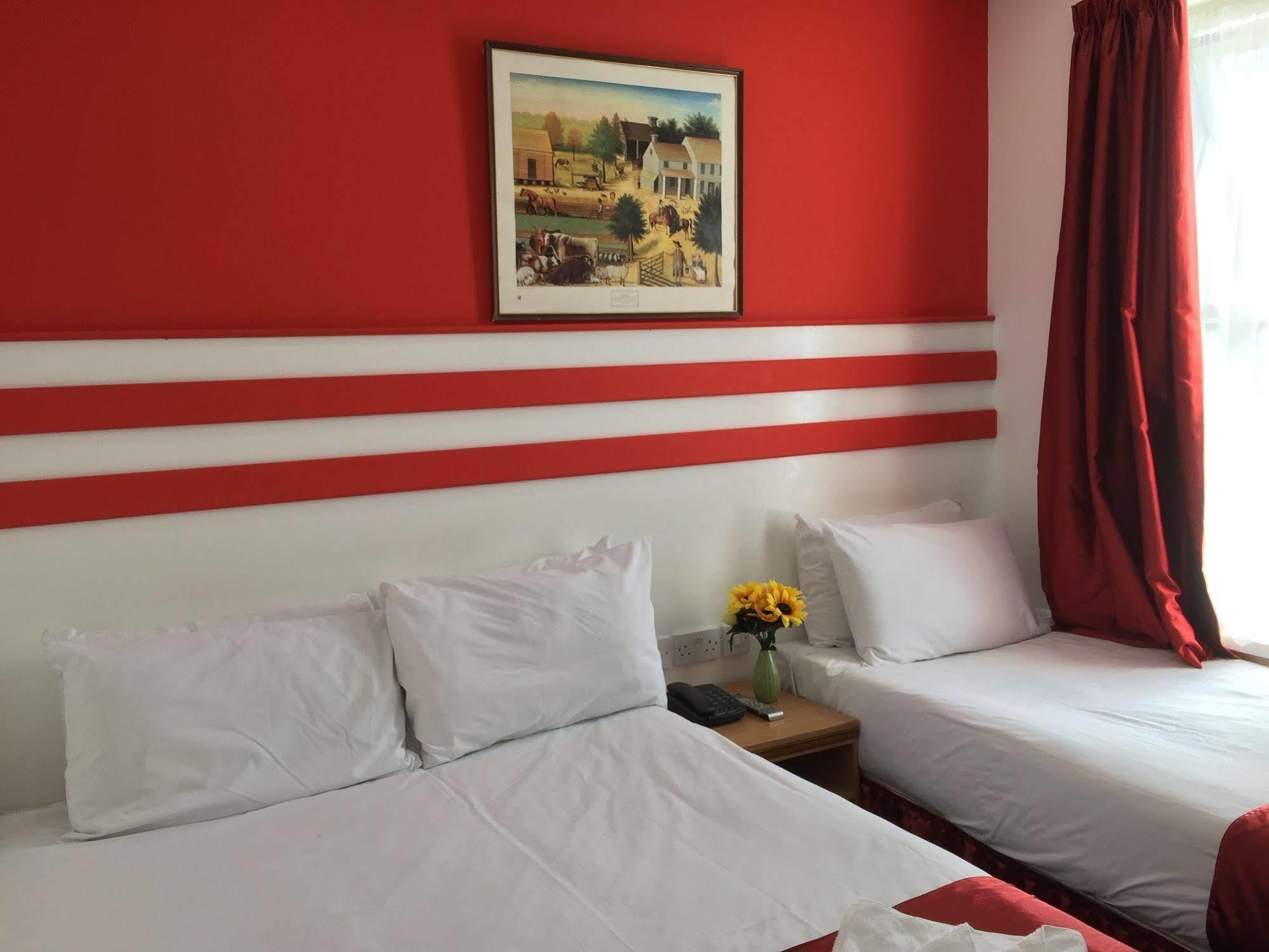 Euro Hotel Wembley エクステリア 写真